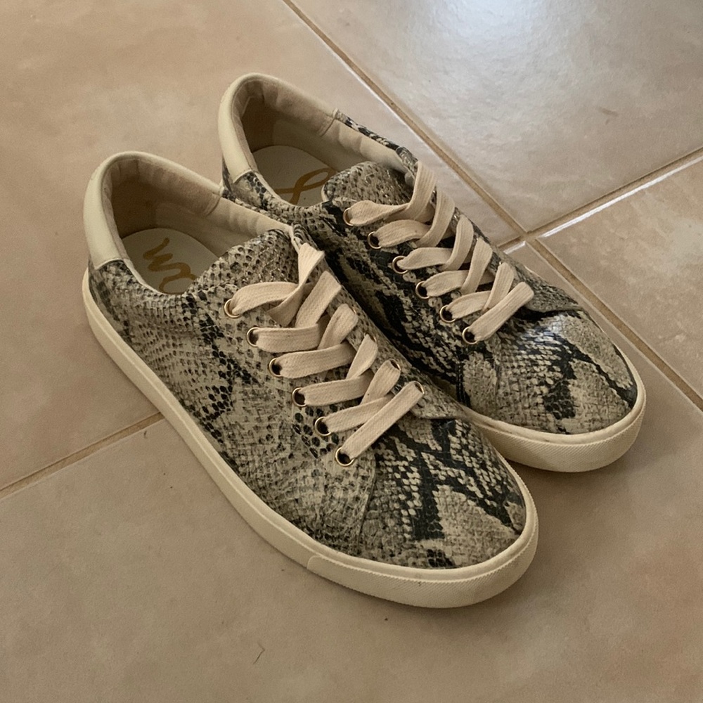 Sam Edelman Snake tennis shoes